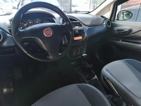 FIAT Punto 1.4 FLEX 4P, Foto 7