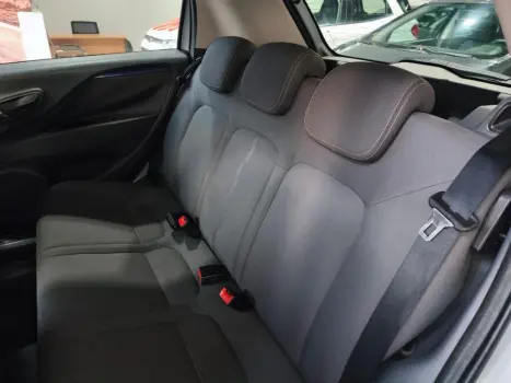 FIAT Punto 1.4 FLEX 4P, Foto 9