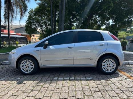 FIAT Punto 1.6 16V 4P ESSENCE FLEX, Foto 2