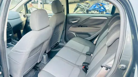 FIAT Punto 1.6 16V 4P ESSENCE FLEX, Foto 10