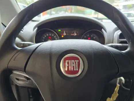 FIAT Punto 1.6 16V 4P FLEX ESSENCE DUALOGIC AUTOMATIZADO, Foto 11