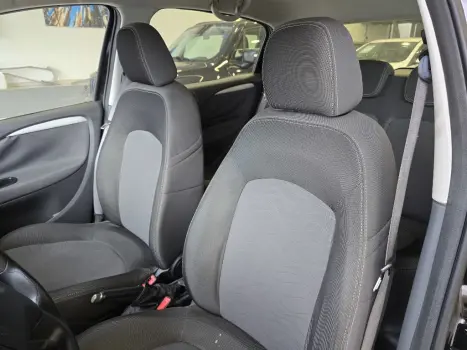 FIAT Punto 1.6 16V 4P FLEX ESSENCE DUALOGIC AUTOMATIZADO, Foto 15