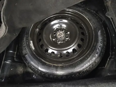 FIAT Punto 1.6 16V 4P FLEX ESSENCE DUALOGIC AUTOMATIZADO, Foto 18