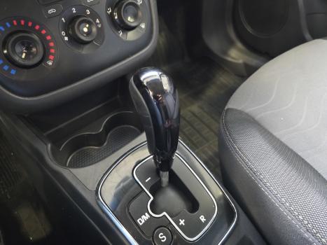 FIAT Punto 1.6 16V 4P FLEX ESSENCE DUALOGIC AUTOMATIZADO, Foto 9