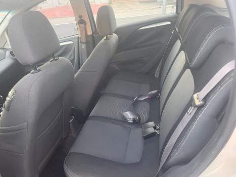 FIAT Punto 1.6 16V 4P FLEX ESSENCE SP DUALOGIC AUTOMATIZADO, Foto 8
