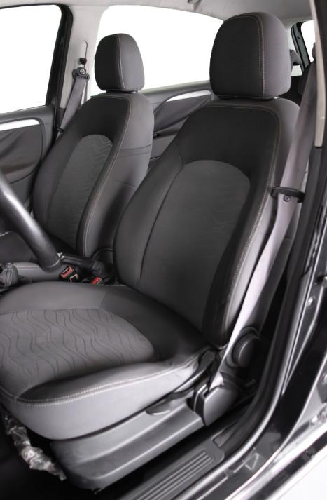 FIAT Punto 1.6 16V 4P ESSENCE FLEX, Foto 8