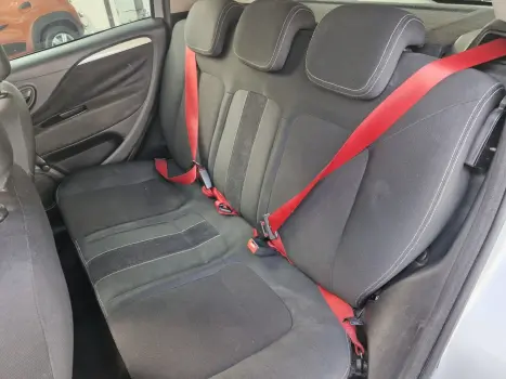 FIAT Punto 1.8 4P FLEX SPORTING DUALOGIC AUTOMATIZADO, Foto 4