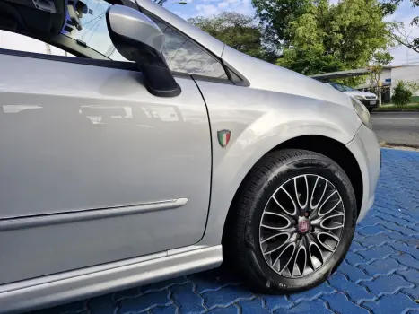 FIAT Punto 1.8 4P FLEX SPORTING DUALOGIC AUTOMATIZADO, Foto 5