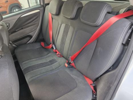 FIAT Punto 1.8 4P FLEX SPORTING DUALOGIC AUTOMATIZADO, Foto 4