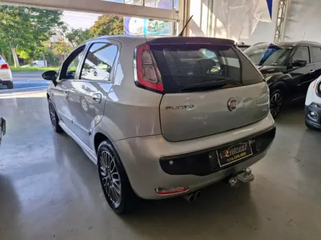 FIAT Punto 1.8 4P FLEX SPORTING DUALOGIC AUTOMATIZADO, Foto 10