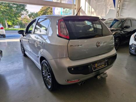 FIAT Punto 1.8 4P FLEX SPORTING DUALOGIC AUTOMATIZADO, Foto 2