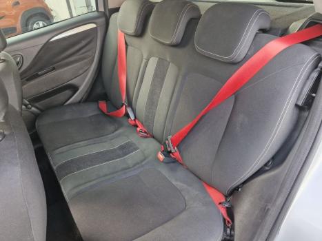 FIAT Punto 1.8 4P FLEX SPORTING DUALOGIC AUTOMATIZADO, Foto 4