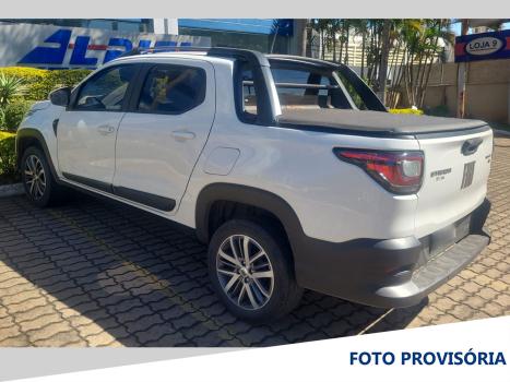 FIAT Strada 1.3 4P FIREFLY FLEX VOLCANO CABINE DUPLA AUTOM�TICO, Foto 2