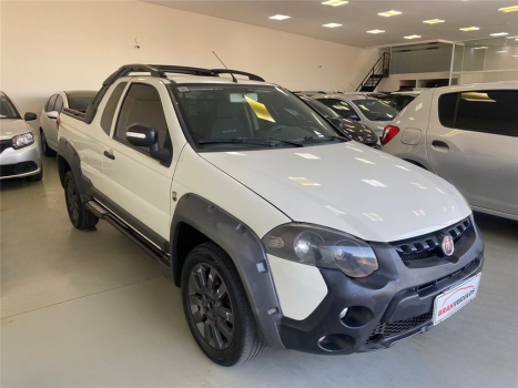 FIAT Strada 1.8 16V FLEX ADVENTURE CABINE ESTENDIDA, Foto 3 FIAT Strada 1.8 16V FLEX ADVENTURE CABINE ESTENDIDA, Foto 3