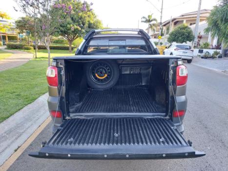 FIAT Strada 1.8 16V FLEX ADVENTURE CABINE ESTENDIDA, Foto 4