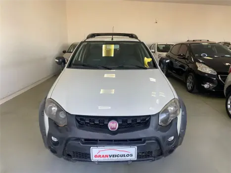 FIAT Strada 1.8 16V FLEX ADVENTURE CABINE ESTENDIDA, Foto 2