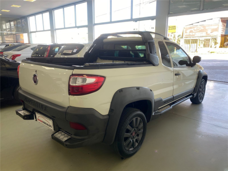 FIAT Strada 1.8 16V FLEX ADVENTURE CABINE ESTENDIDA, Foto 4