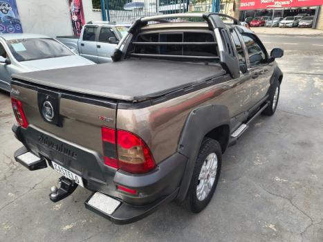 FIAT Strada 1.8 16V FLEX ADVENTURE CABINE ESTENDIDA, Foto 3