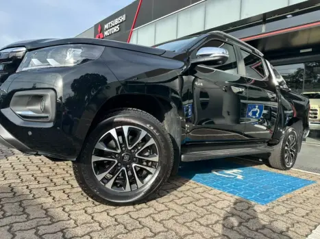 FIAT Titano 2.2 16V 4P RANCH 4X4 TURBO DIESEL AUTOM�TICO, Foto 2
