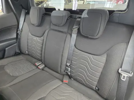 FIAT Toro 1.3 16V 4P FLEX 270 TURBO FREEDOM AUTOM�TICO, Foto 13