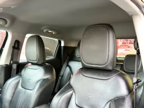 FIAT Toro 1.3 16V 4P FLEX 270 TURBO VOLCANO AUTOM�TICO, Foto 2