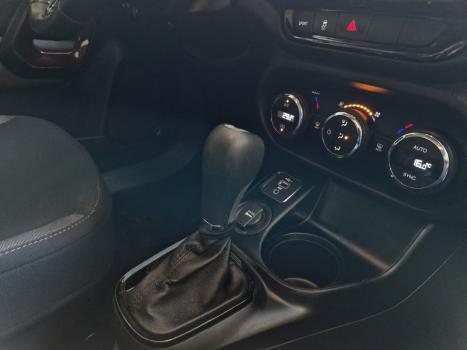 FIAT Toro 1.8 16V 4P FLEX FREEDOM AUTOM�TICO, Foto 15