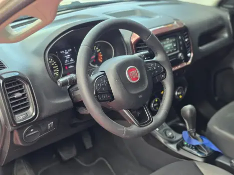 FIAT Toro 1.8 16V 4P FLEX FREEDOM AUTOM�TICO, Foto 14