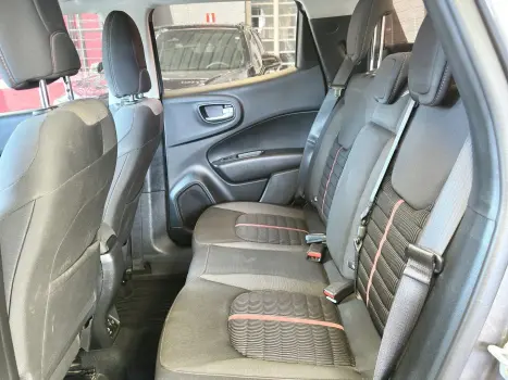 FIAT Toro 1.8 16V 4P FLEX FREEDOM AUTOM�TICO, Foto 9