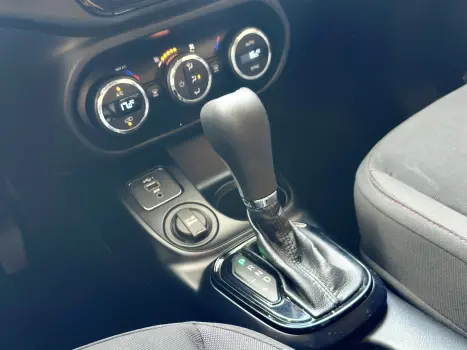 FIAT Toro 1.8 16V 4P FLEX FREEDOM AUTOM�TICO, Foto 13