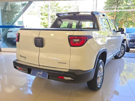 FIAT Toro 1.8 16V 4P FLEX FREEDOM AUTOM�TICO, Foto 5