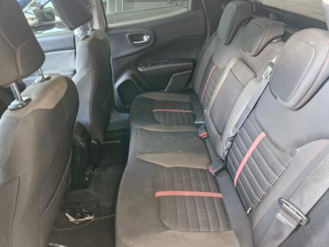 FIAT Toro 1.8 16V 4P FLEX FREEDOM AUTOM�TICO, Foto 3