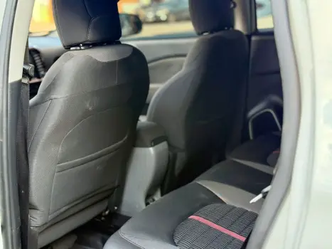 FIAT Toro 1.8 16V 4P FLEX FREEDOM AUTOM�TICO, Foto 9