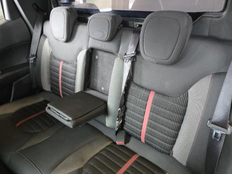 FIAT Toro 1.8 16V 4P FLEX FREEDOM OPEN EDITION AUTOM�TICO, Foto 15