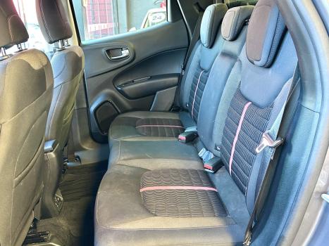 FIAT Toro 1.8 16V 4P FLEX FREEDOM AUTOM�TICO, Foto 12