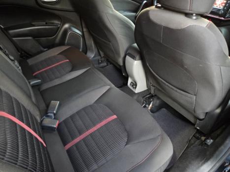 FIAT Toro 1.8 16V 4P FLEX FREEDOM OPEN EDITION AUTOM�TICO, Foto 4