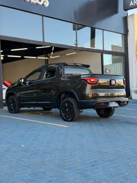 FIAT Toro 1.8 16V 4P FLEX FREEDOM AUTOM�TICO, Foto 6