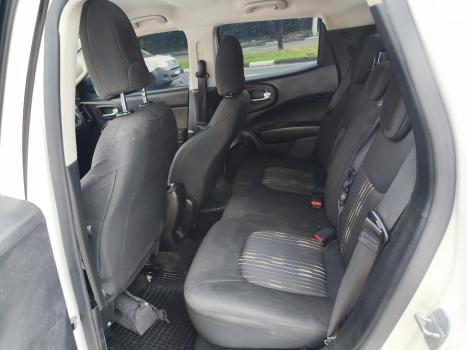 FIAT Toro 1.8 16V 4P FLEX FREEDOM AUTOM�TICO, Foto 15