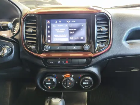 FIAT Toro 1.8 16V 4P FLEX FREEDOM AUTOM�TICO, Foto 12