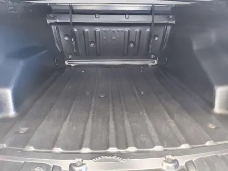 FIAT Toro 1.8 16V 4P FLEX FREEDOM AUTOM�TICO, Foto 17