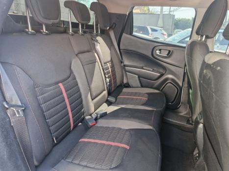 FIAT Toro 1.8 16V 4P FLEX FREEDOM AUTOM�TICO, Foto 4