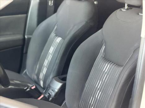 FIAT Toro 1.8 16V 4P FLEX FREEDOM AUTOM�TICO, Foto 6