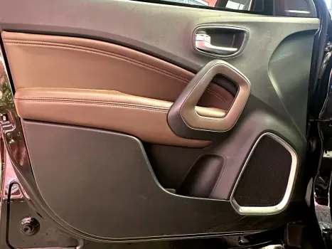 FIAT Toro 2.0 16V 4P 4WD RANCH TURBO DIESEL AUTOM�TICO, Foto 13