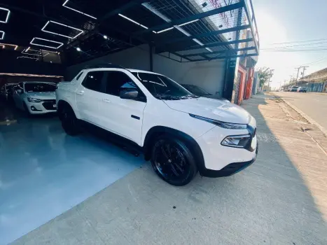 FIAT Toro 2.0 16V 4P 4WD ULTRA TURBO DIESEL AUTOMTICO, Foto 4