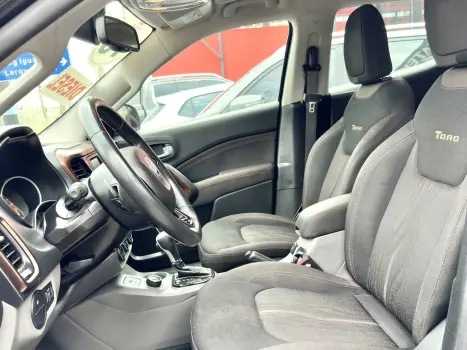 FIAT Toro 2.0 16V 4P VOLCANO 4WD TURBO DIESEL AUTOMTICO, Foto 4