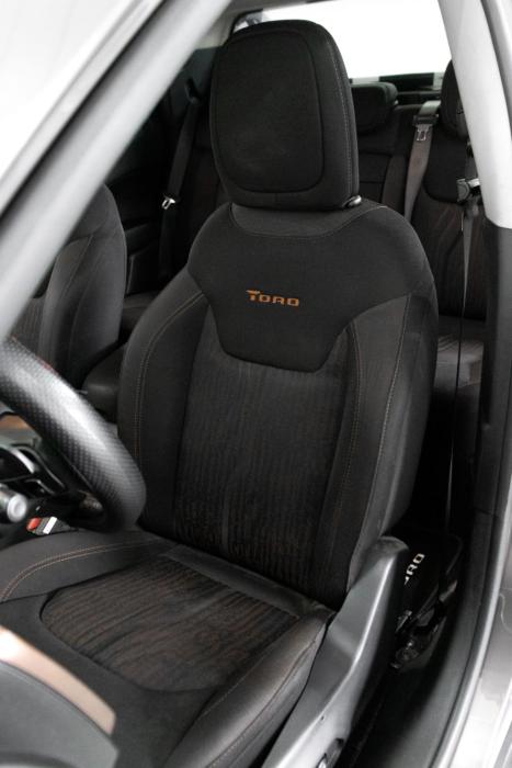 FIAT Toro 2.0 16V 4P VOLCANO 4WD TURBO DIESEL AUTOMTICO, Foto 8