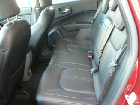 FIAT Toro 2.0 16V 4P VOLCANO 4WD TURBO DIESEL AUTOM�TICO, Foto 9