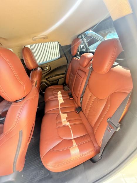 FIAT Toro 2.0 16V 4P VOLCANO 4WD TURBO DIESEL AUTOM�TICO, Foto 2