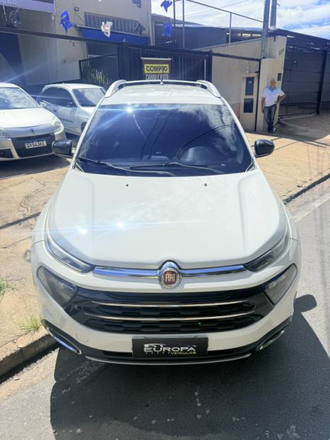 FIAT Toro 2.0 16V 4P VOLCANO 4WD TURBO DIESEL AUTOM�TICO, Foto 9