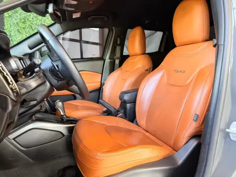 FIAT Toro 2.0 16V 4P 4WD ULTRA TURBO DIESEL AUTOM�TICO, Foto 19