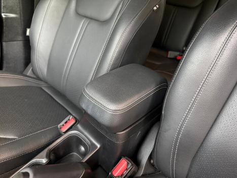 FIAT Toro 2.0 16V 4P VOLCANO 4WD TURBO DIESEL AUTOM�TICO, Foto 19